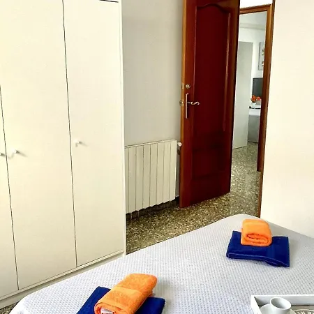 Apartbeach El Carrilet Centrico Y Luminoso * Reus